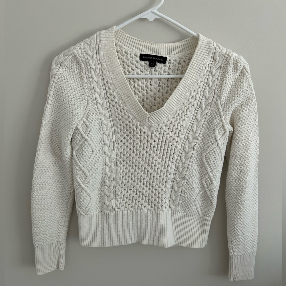 Banana Republic sweater (short)